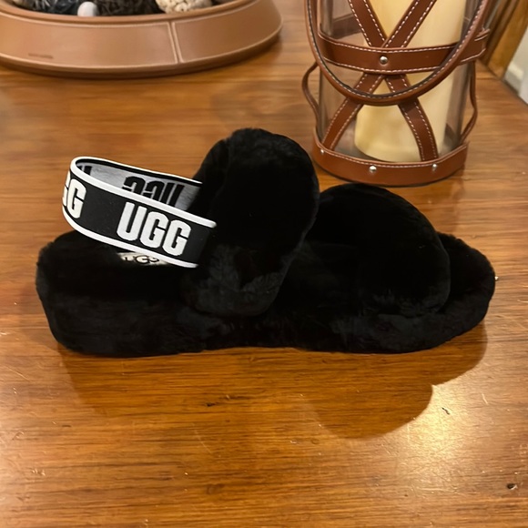 Ugg Australia Oh Yeah sandals slides shoes  black new Women’s size 7 - Picture 4 of 16